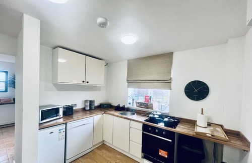 Gawcott House | Cosy Rural 2-Bed Retreat- Rosie's Retreat
