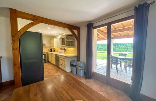 Laprade House | Cosy Stay, Remote Work Retreat, 9 Guests Aubeterre