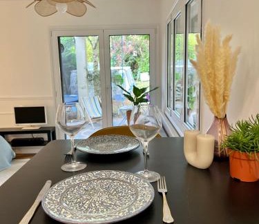 Louveciennes Apartment | Cosy studio - A 2 pas de Paris et de Versailles