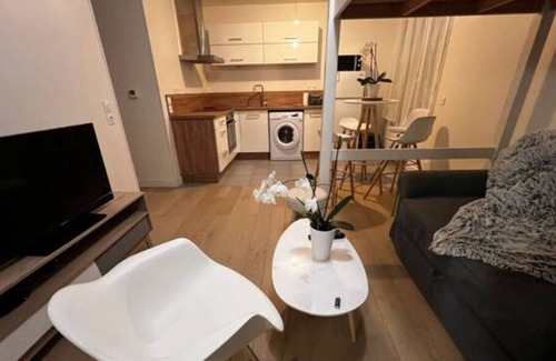 Annemasse Apartment | Cosy Studio en Face de la Gare D'annemasse