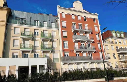 Le Blanc-Mesnil Apartment | Cosy studio - Paris & CDG