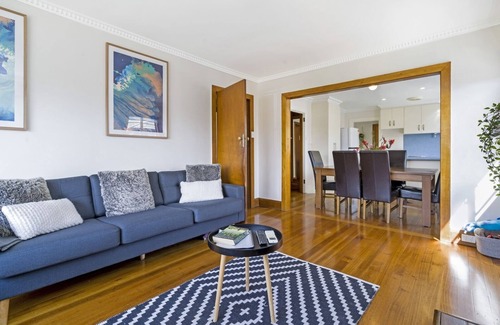 Newstead House | Cosy Tasmanian Home - 5min from CBD