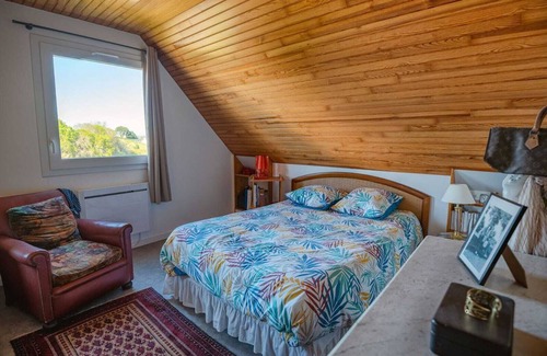 Locquirec House | Cosy village house