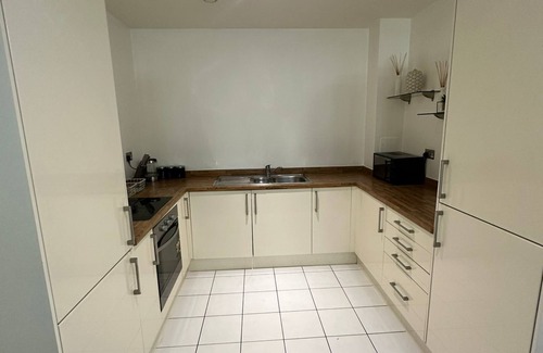 Canning Town South Apartment | Cosy1-Bed Apartment in London near Excel London