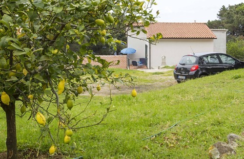 Sant' Andrea Apartment | Cotoncello in a panoramic position