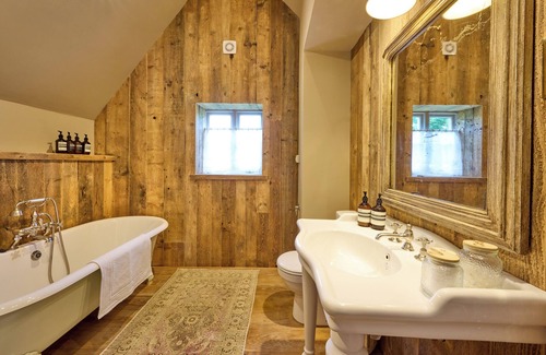 Chipping Norton Other | Cotswolds Luxury Retreat | Tennis & Wellness