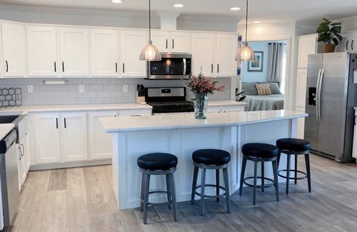 Himrod Cottage | Cottage #15 · Brand New 2 Bedroom Cottage on Seneca Lake