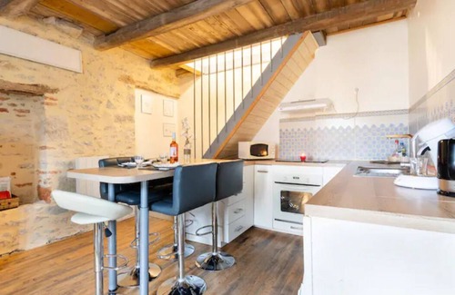 Luzech House | Cottage 3 stars - Heart of village-Medieval town-South West