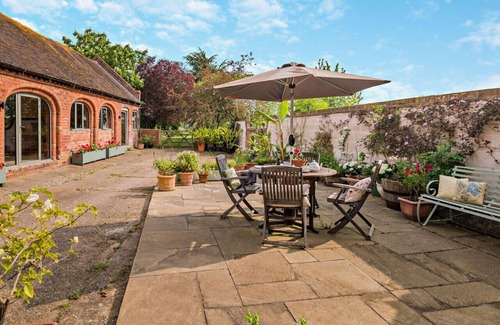 Wichenford House | Cottage at Hill Farm
