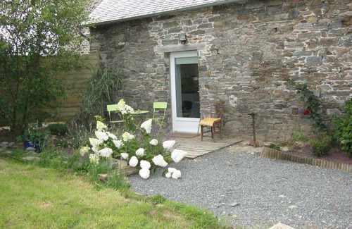 Pleyber-Christ Cottage | cottage at the foot of the mountains of arrée, 10 minutes of Morlaix Bay