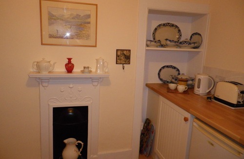 Fort Augustus Cottage | Cottage beside Loch Ness, Caledonian Canal and River Oich, Fort Augustus