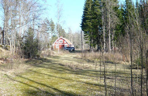 Lessebo Municipality House | Cottage by the river near the lake in the middle of Småland, sauna