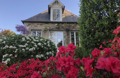 Ducey House | Cottage combining comfort, charm and tradition, 15mn from Mont Saint Michel