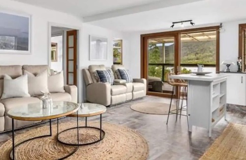 Courangra House | Cottage D"amour Waterfront With Private Pontoon & Jetty