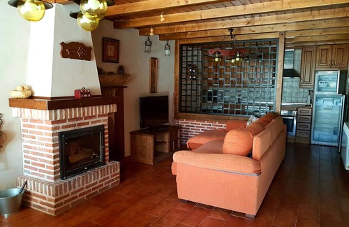 Navalguijo Cottage | Cottage El Castaño for 2 people GREDOS (AVILA)