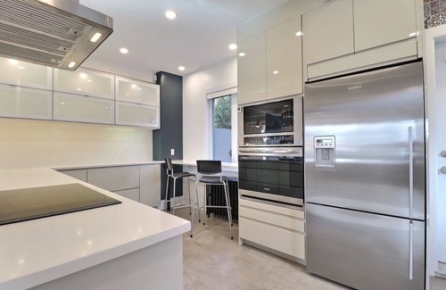 Lachine House | Cottage facing park and Lac St-Louis, Lachine(bicycle and pedestrian paths)