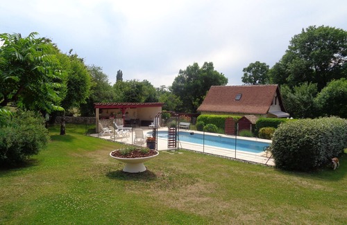 Rudelle House | Cottage for rent