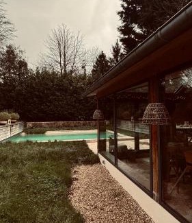 Saint-Antonin-de-Sommaire Villa | Cottage Normand avec sa grande piscine chauffée toute l année sur parc arboré et clos En plein coeur de la campagne adapté aux kids et Dog friendly