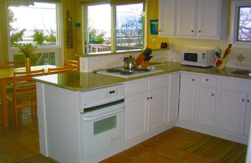 Green Creek Cottage | Cottage Fronting on the Delaware Bay ~ Private ~ Quiet ~ Surrounded by Nature