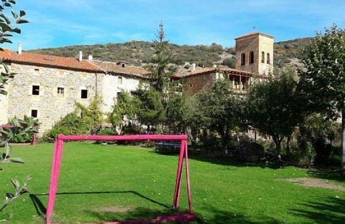 Ahedo del Butron Cottage | Cottage (full rental) Dondevilla I and II for 8 people