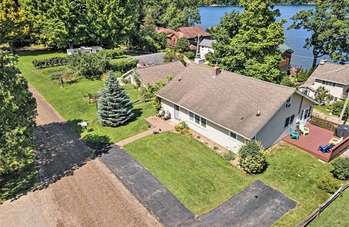 Gregory House | Cottage Getaway, Lake Access, Kayaks