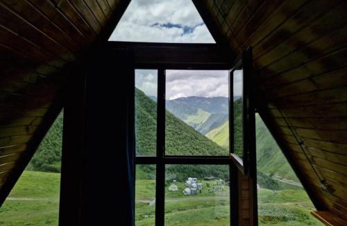 Juta Cabin | Cottage Hillside in Juta
