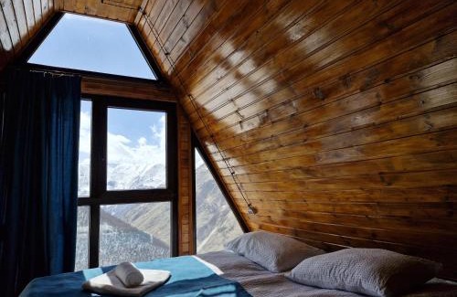 Juta Cabin | Cottage Hillside in Juta
