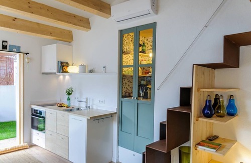 Olot House | Cottage house in nature - Cottage house in nature