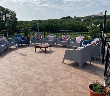 Ricaldone House | Cottage Il grappolo with pool