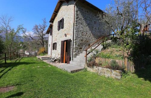 Casoli House | Cottage in Casoli near Ski Slopes