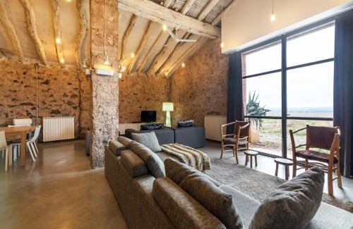 Fraga House | Cottage in Fraga with Garden and Fireplace, cleaning included