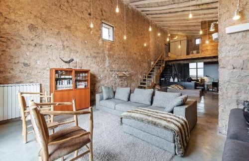Fraga House | Cottage in Fraga with Garden and Fireplace, cleaning included