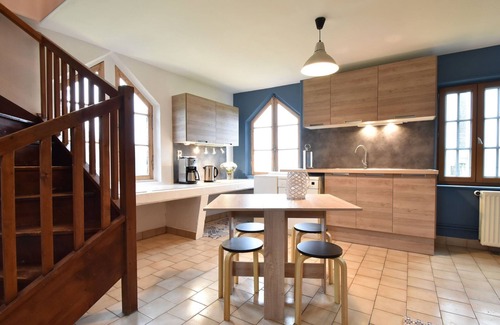 Asnieres Cottage | Cottage in France near Forest & Tennis Court