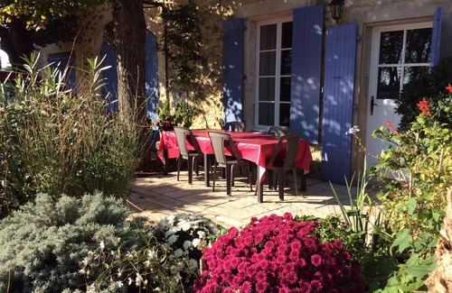 Le Somail Cottage | Cottage in Maison Vigneronne le Somail on Canal du Midi 25km from the Mediterranean