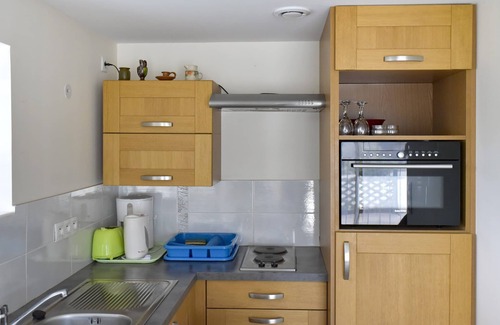 Plouarzel Cottage | Cottage in old renovated farmhouse - indoor pool and spa in outbuilding