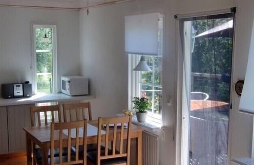 Listarum House | Cottage in Österlen with sauna and wood stove, near nature reserve with lake and forest.