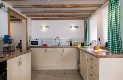 Pantymwyn Cottage | Cottage in Pantymwyn near Loggerheads Park