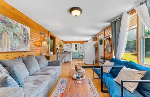 Point Prim House | Cottage in Point Prim–Sleeps 6