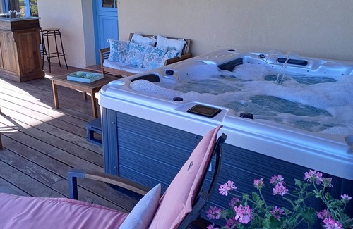 Parleboscq Cottage | Cottage in the Landes countryside