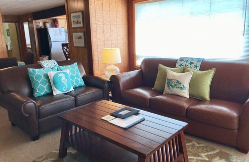 Tolovana Park House | Cottage Inn-Cannon Beach Property Mgmt
