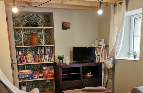 Plounerin House | Cottage La Petite Hermine