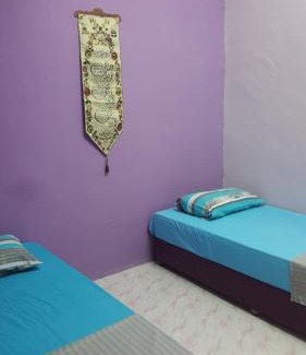 Tanjung Malim House | Cottage Muslim Homestay ByWawaSha