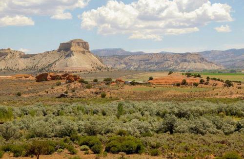 Cannonville House | Cottage Near Bryce Canyon and Zion National Parks!