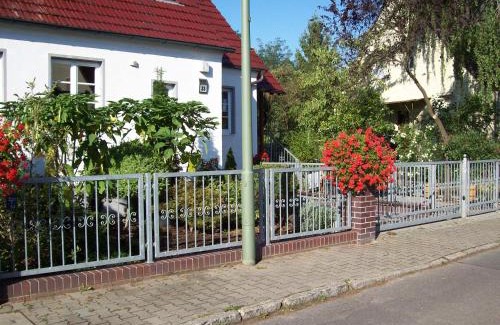 Karlshorst House | Cottage near centrum, paradise