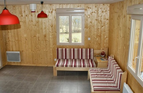 Faverolles Ski Chalet | Cottage near Lake Garabit Granval