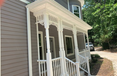 Ballwin House | Cottage of Castlewood