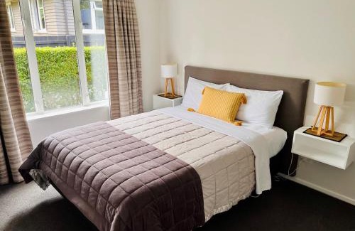 Hanmer Springs House | Cottage on Harrogate