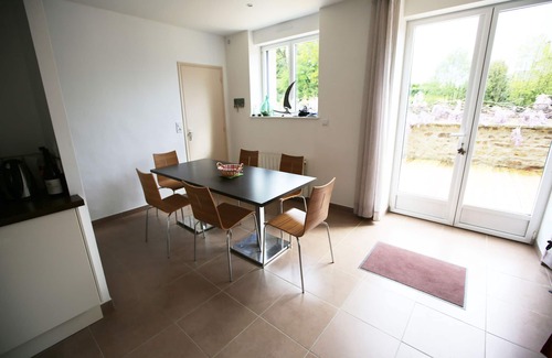 Perrou House | Cottage on private grounds