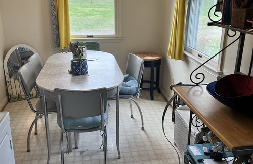 Fairview Beach Cottage | Cottage on the Potomac River