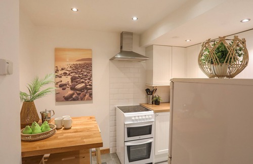Mynytho House | COTTAGE, pet friendly, country holiday cottage in Abersoch